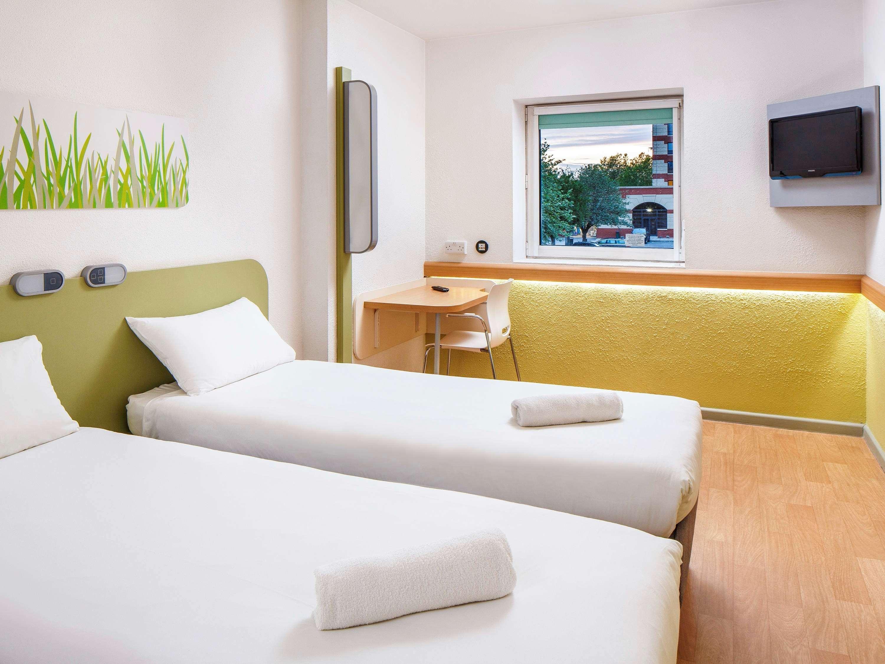 Hotel Ibis Budget Southampton Centre Esterno foto